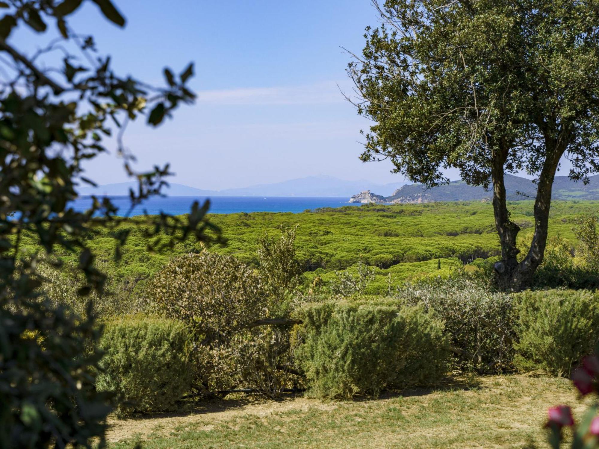 Holiday Home Twoo-Room Comfort By Interhome Castiglione della Pescaia Exterior photo
